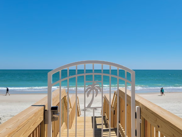 Luxury 5 Bedroom Beach Home- Steps to Beach